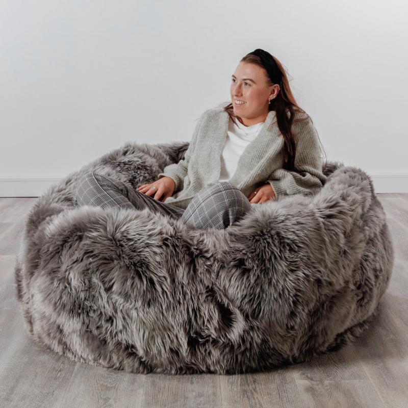 Ashpinoke - XXL Luxurious Grey Sheepskin Beanbag