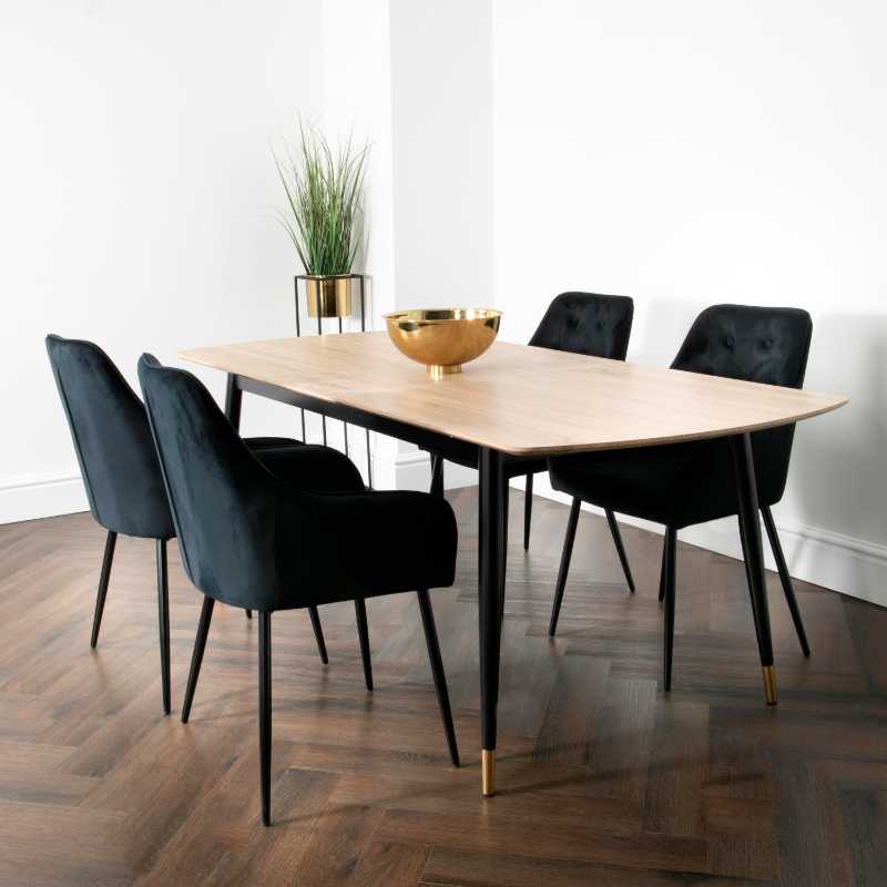 Ashpinoke - Light Oak Cambridge Dining Table with 4 Chairs