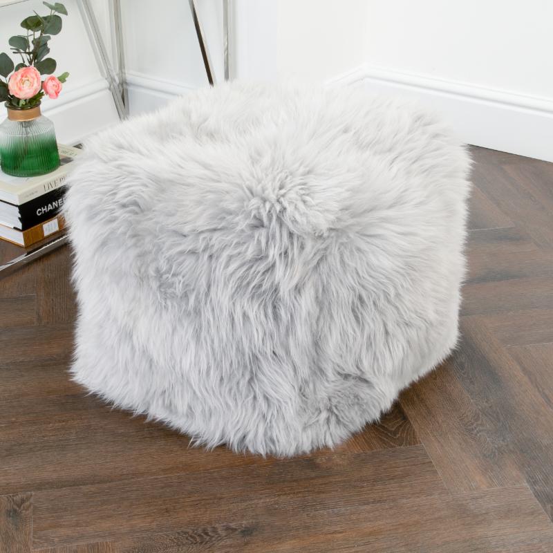 Ashpinoke - Grey Sheepskin Pouffe